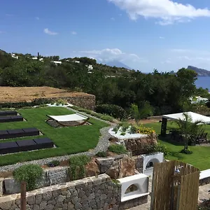 Da Luca Panarea